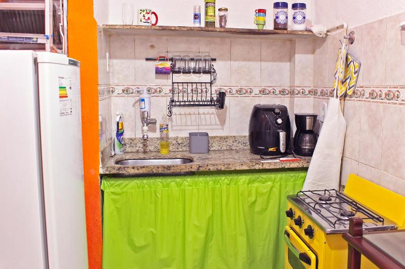 Studio decorado no Catete, proximo ao Lgo do M. — забронировать отель в Рио