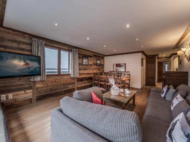 Цены на Grand appartement, skis aux pieds, 10 personnes, Courchevel 1650, parking et wifi inclus - FR-1-631-176 в Куршевеле