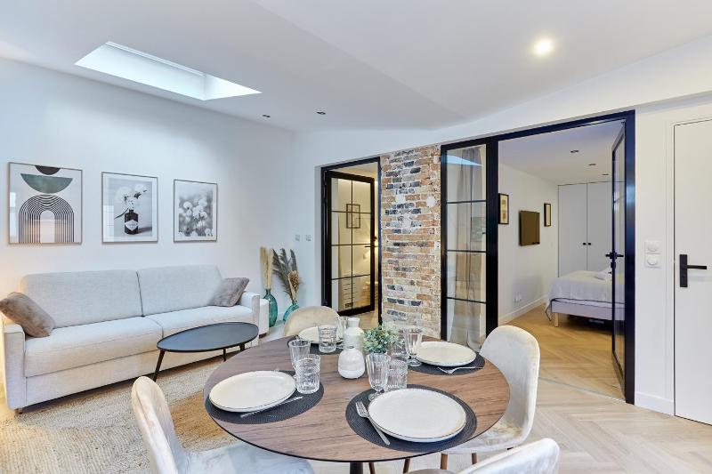 Apartment Arc de Triomphe by Studio prestige — забронировать отель в Париже