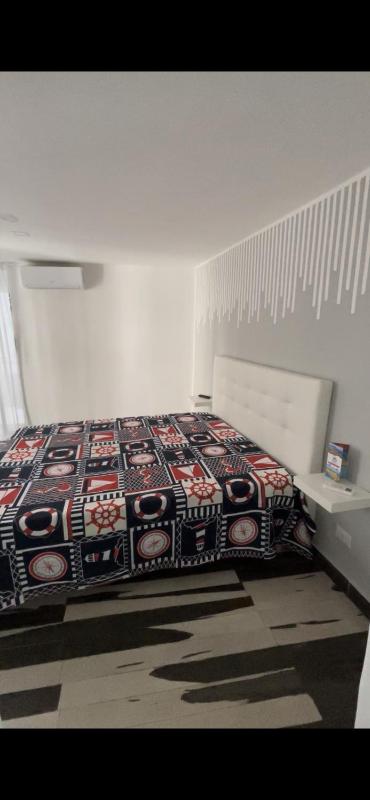 Room Rental 5 Piazza Garibaldi — забронировать отель в Неаполе