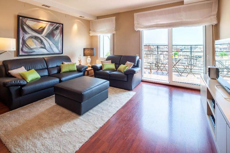 Habitat Apartments Tessa — отель с удобствами в Барселоне