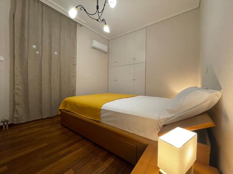 DM Apartment 1 — забронировать отель в Афины