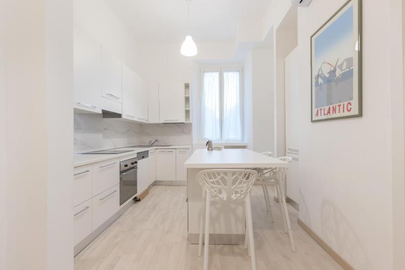 JOIVY Minimalistic flat near the centre — комфортный отель в Милане