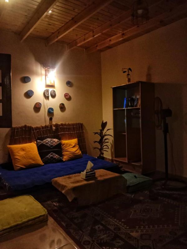 Willy house — комфортный отель в Эосте