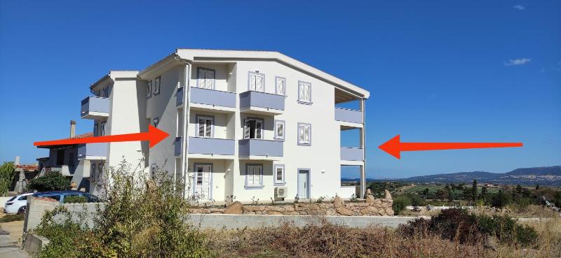 Nuovissimo apt a Valledoria - Terrazza vista mare e monti