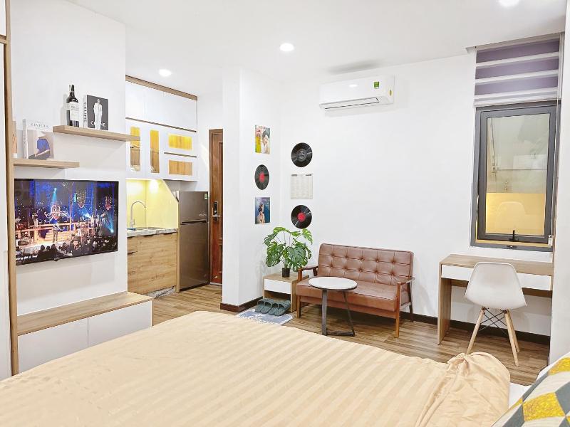 RiverSideHome nearAirport/Netflix/Chill/Terrace — забронировать отель в Хошимине