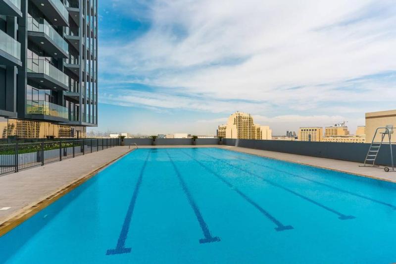 Modern Studio in JVC with a Marina Skyline View — комфортный отель в Дубае
