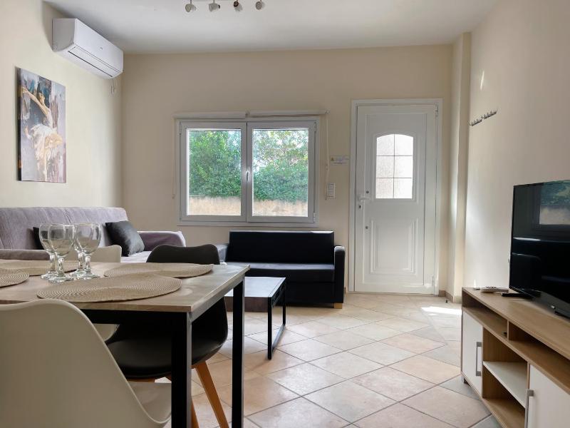 2-bedroom Secret Spot in Glyfada — отель с удобным расположением в Афины