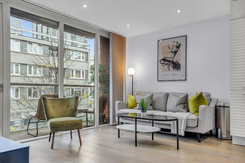 Clerkenwell Serviced Apartment by MySquare — комфортный отель в Лондоне