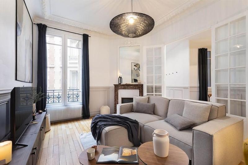 Цены на Nocelle - 2 chambres a Batignolles в Париже