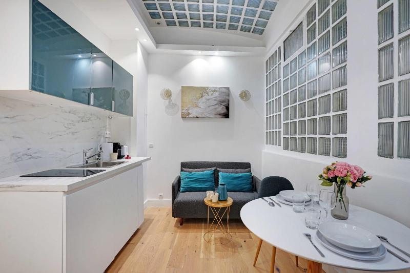 Charming and cozy 2Pax apartment - Bastille — комфортный отель в Париже