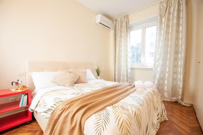 I Host Apartment - Tito Livio 23 — отель с удобным расположением в Милане