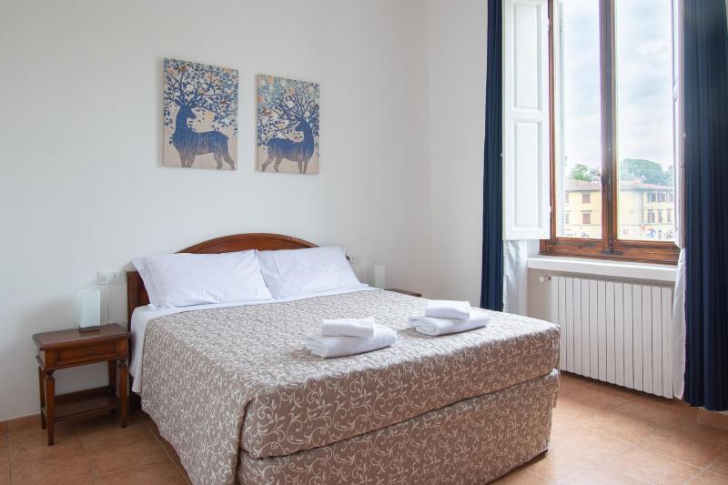 Guest House Paraiso — отель с удобствами в Флоренции