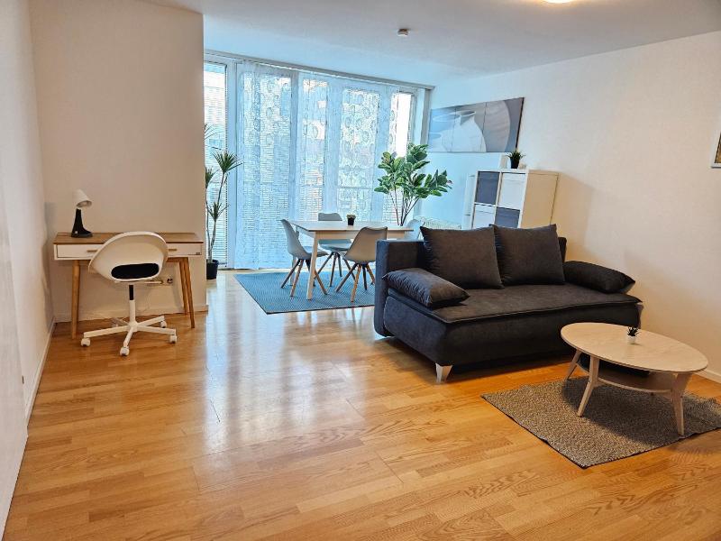 City Oasis with Brand-New Kitchen 1BR — отель с удобствами в вене