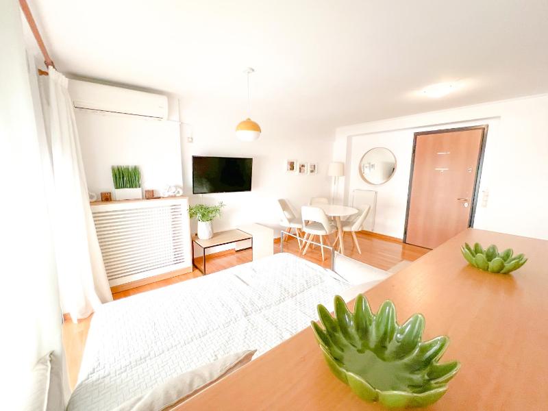 Helichrysum ANhome Premium Selection — забронировать отель в Афины