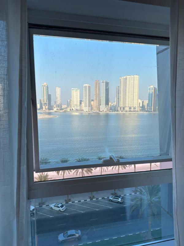 SHARJAH PREMIUM — отель с удобствами в Шарджа