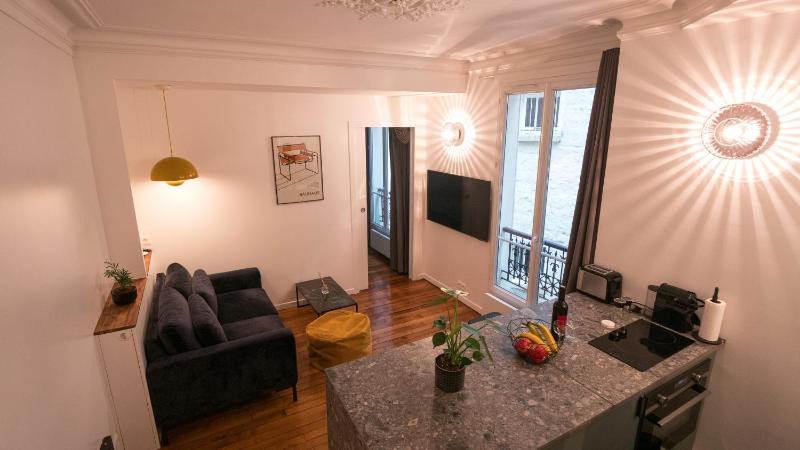 Appartement d architecte dans le 11eme — отель в Париже, Франция