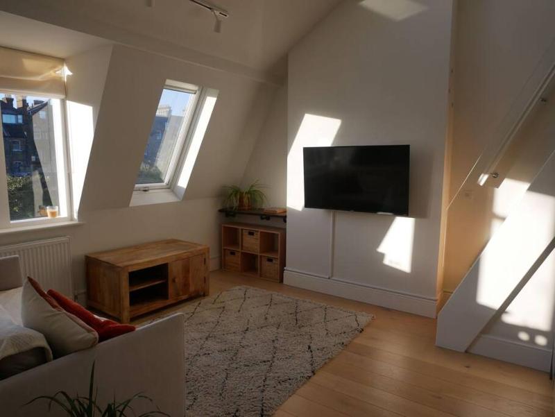 The Loft @ Streatham — комфортный отель в Лондоне