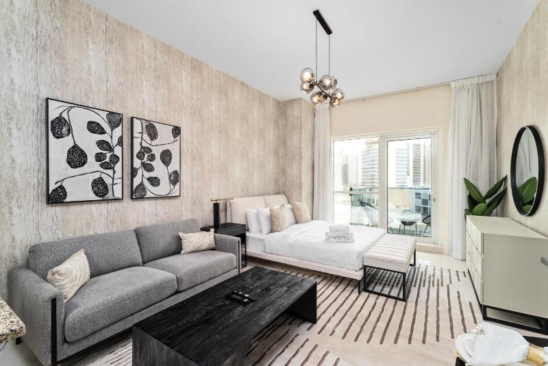 Nasma Luxury Satys - Lavish Studio Apartment in Business Bay — отель с удобствами в Дубае