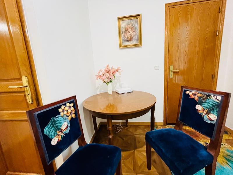 Dream Dwell Paris-two-bedroom flat near Pompidou Centre — отель в Париже, Франция
