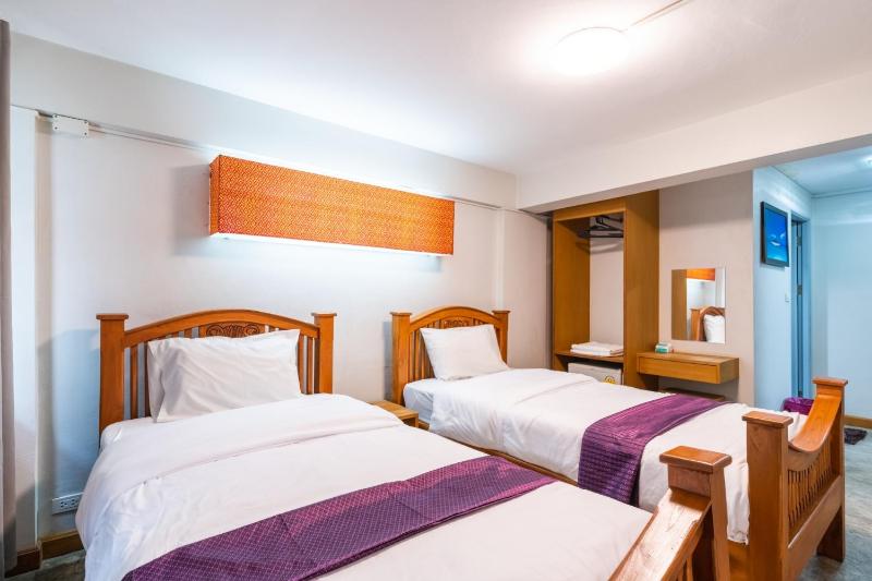 GO INN KhaosanRoad ko xinn thnn khawsar — отель в Бангкоке, Таиланд