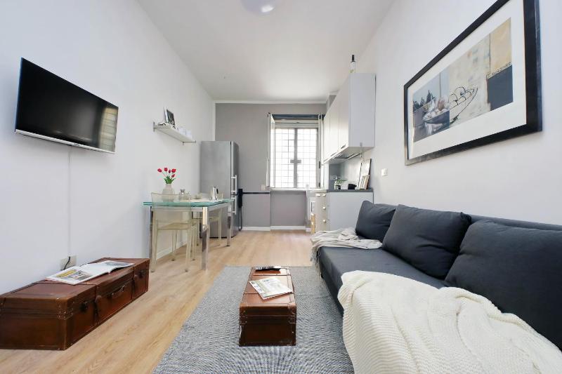 Comfortable Rubicone Apartment — комфортный отель в Риме