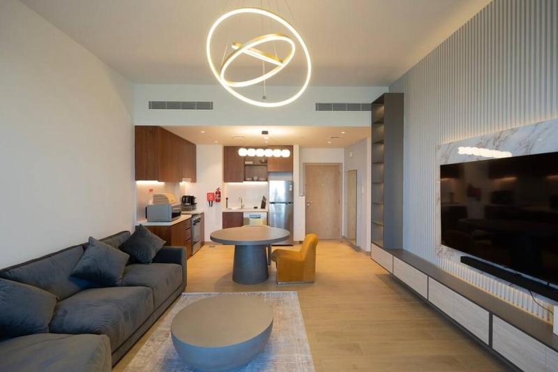 Very luxurious waterfront flat — комфортный отель в Дубае