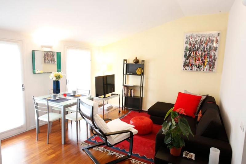 Charming apartment in Brera/centre — отель в Милане, Италия