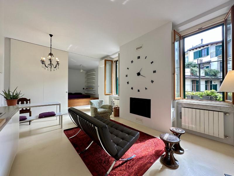 Cozy apartment - Isola Milano — забронировать отель в Милане