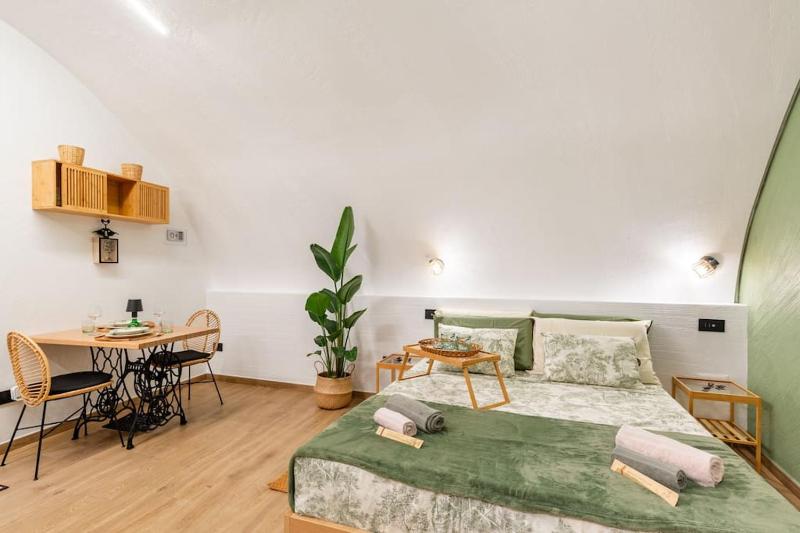 Varriale house ecogreen — отель с удобным расположением в Неаполе