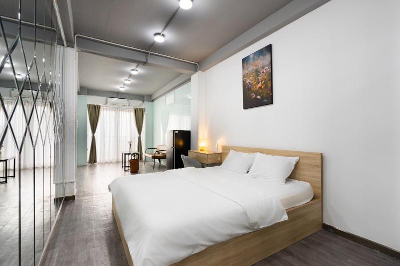 Цены на Brand new Studio in Center District1 в Хошимине