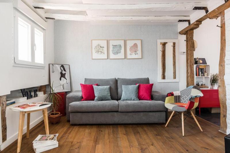 Charming La Latina Home — отель с удобным расположением в Мадриде