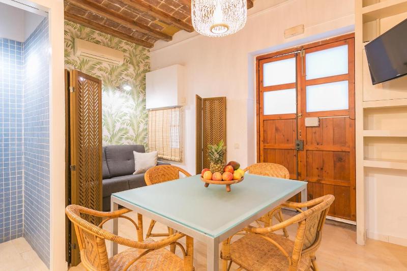 Цены на Apartment only 100 meters from the beach в Барселоне