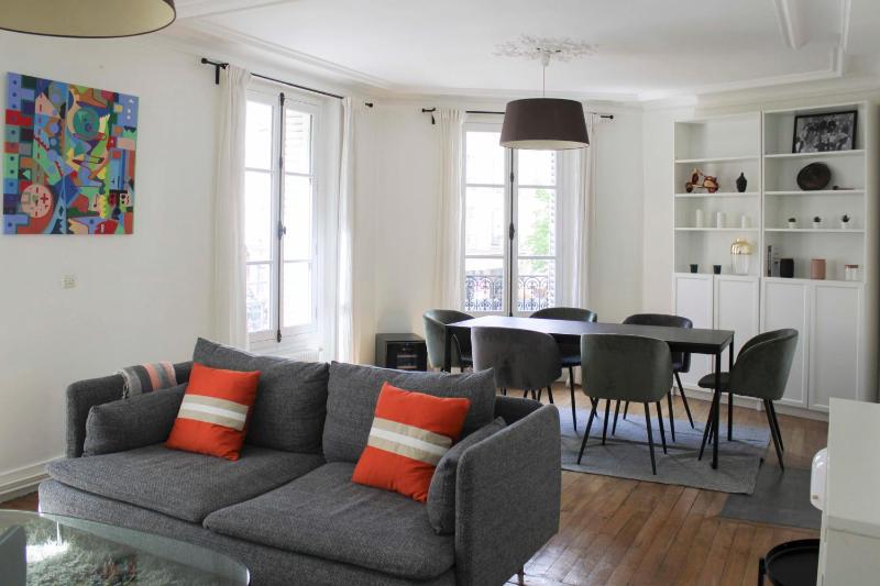 Beautiful Apt near from Stade de France — отель в Париже, Франция