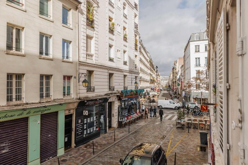 Cozy Parisian Appartment - Bastille Aligre — отель в Париже, Франция