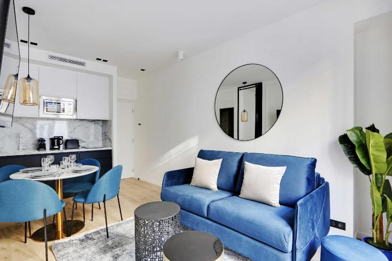 Цены на Residence Montorgueil в Париже