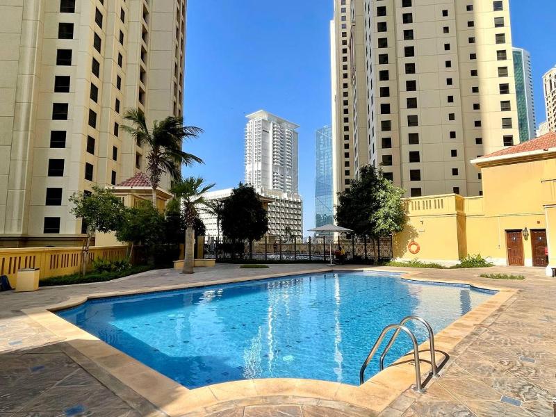 JBR 2 bedroom apartment near the beach — отель с удобствами в Дубае