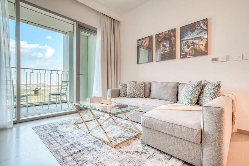 Цены на Dubai Elegance: 1BR with DIFC & Zabeel Views в Дубае