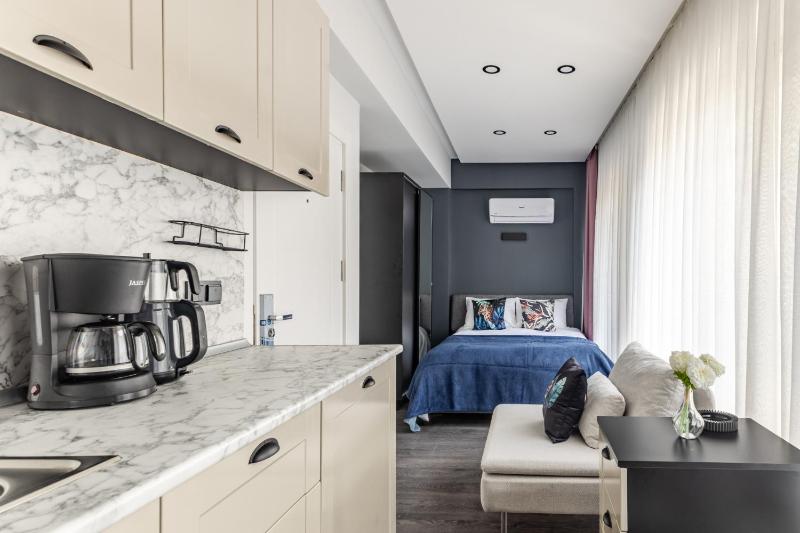 Studio Flat 4 min to Bomontiada 10 min to Citys — отзывы гостей и цены
