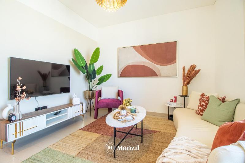 Manzil - 2BR Apt in Sobha Creek with Burj View — отель с удобным расположением в Дубае