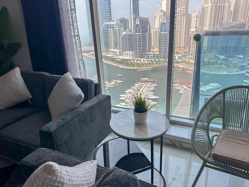 Цены на Spectacular Marina Views Modern Furnished - 3BR в Дубае