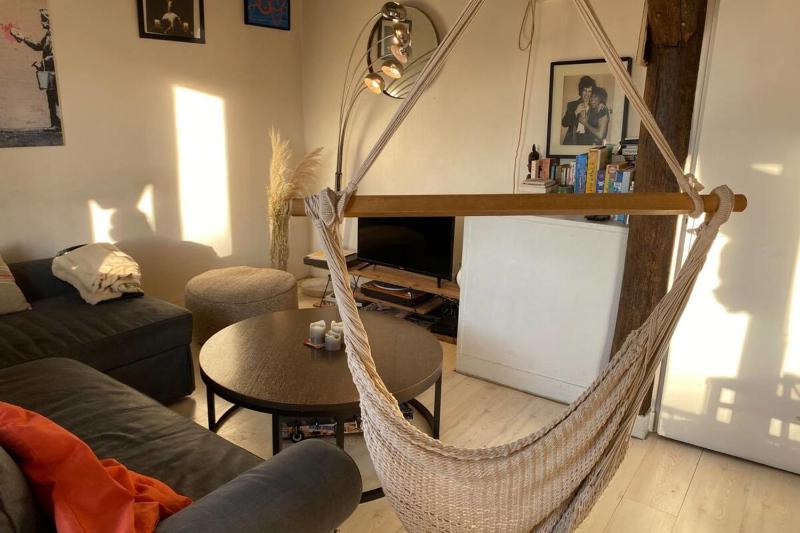 Bright apartment - view of the Eiffel Tower — отзывы гостей и цены