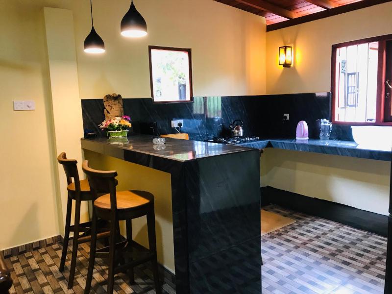 Цены на Hansa Villa в Хиккадува