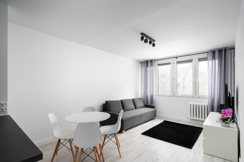 Wierzbno Modern Apartment — отзывы гостей и цены