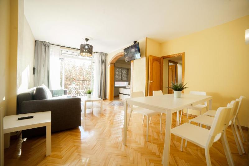 Цены на Apartment Madrid Areopuerto-Ifema "Temporada" в Мадриде