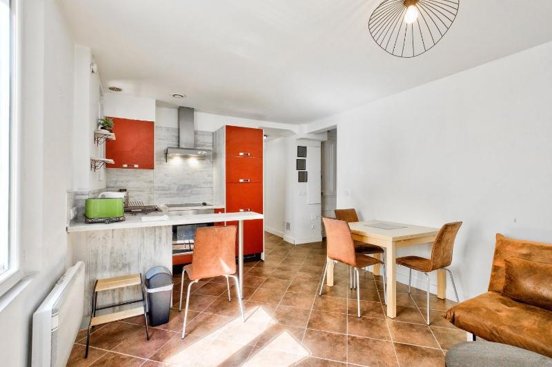 Charmant 3P Paisible au Coeur de la Ville — забронировать отель в Николь