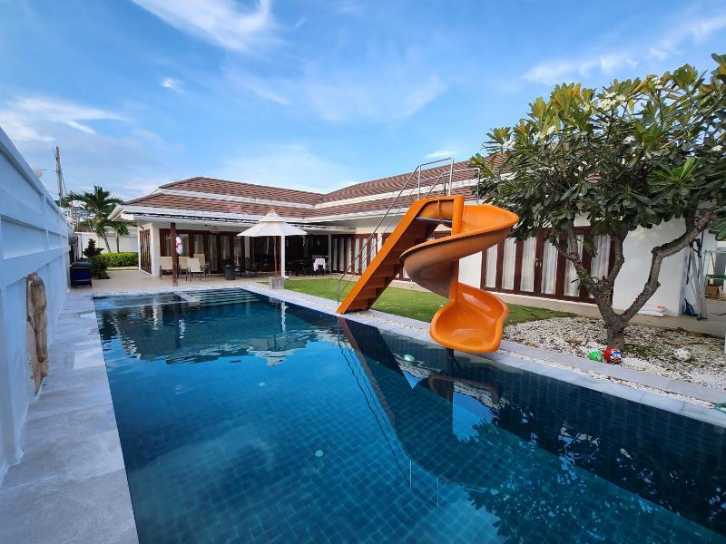 Thiwa phul willa hawhin Thiva Pool Villa Hua Hin — забронировать отель в Хуа
