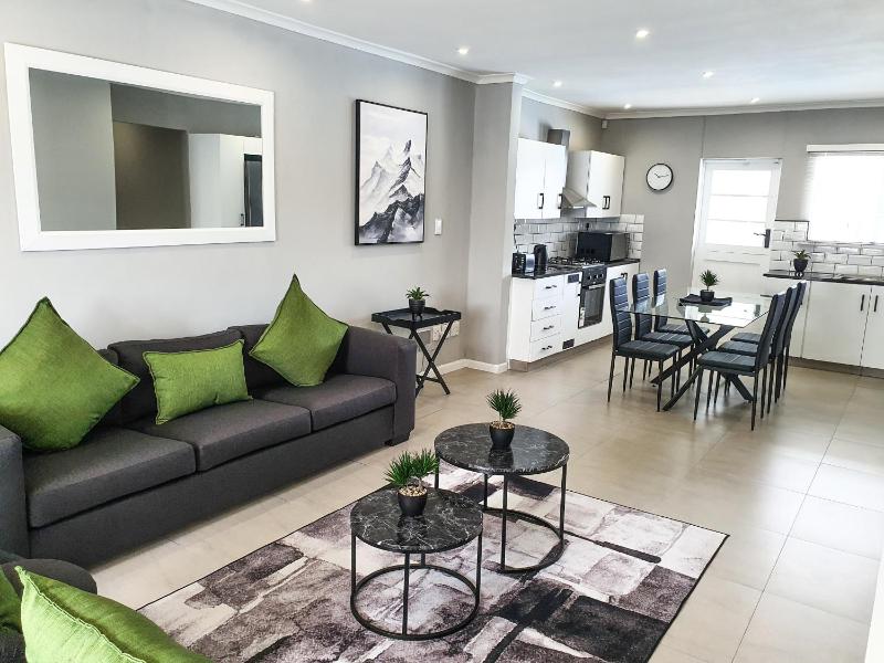 Цены на Howards Villas в Кейптауне