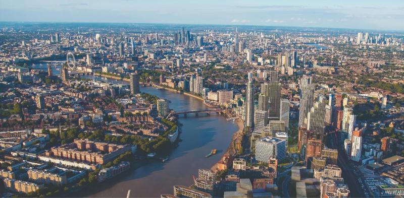 CENTRAL LONDON STAY-Fabulous Ultra-Central London Luxury Designer One Bedroom Flat with inner garden view balcony AC and kitchen — отзывы гостей и цены