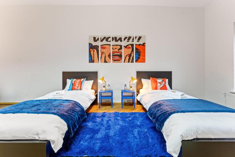 Maisonette,Kreuzberg,Oranienkiez,9 Personen,vollmobliert — отзывы гостей и цены